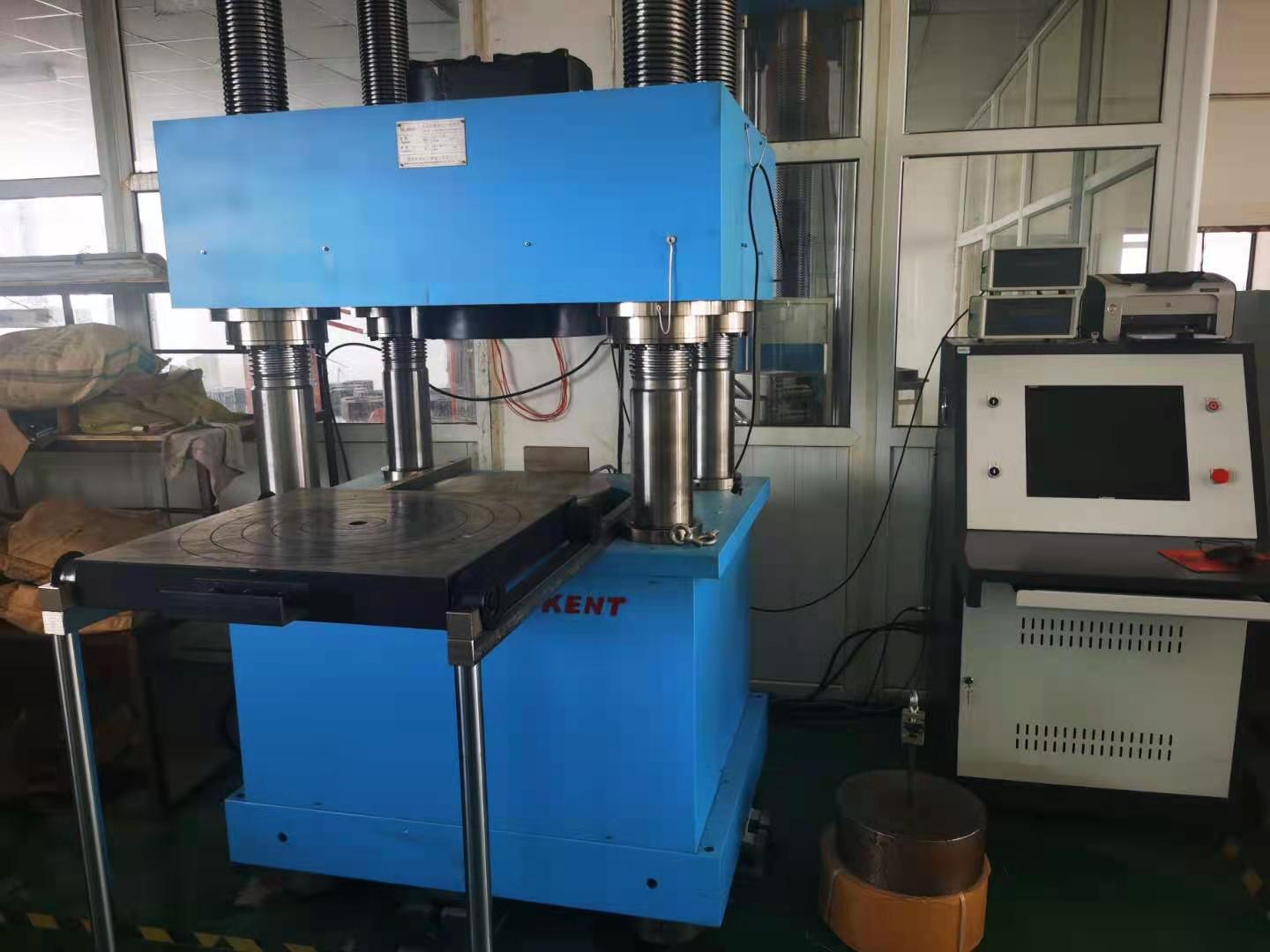 Brand new 800T load cell calibration machine joins Zhimin production line